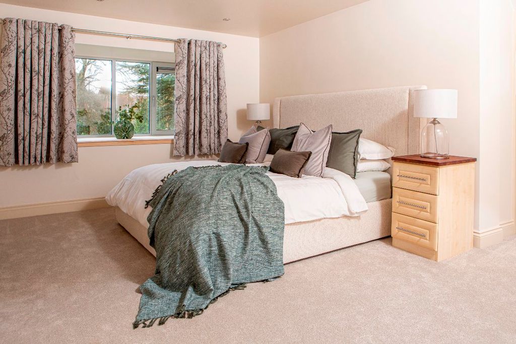 Additional image 38 of 4 bed detached house for saleThe Ridgeway, Eastbourne BN20