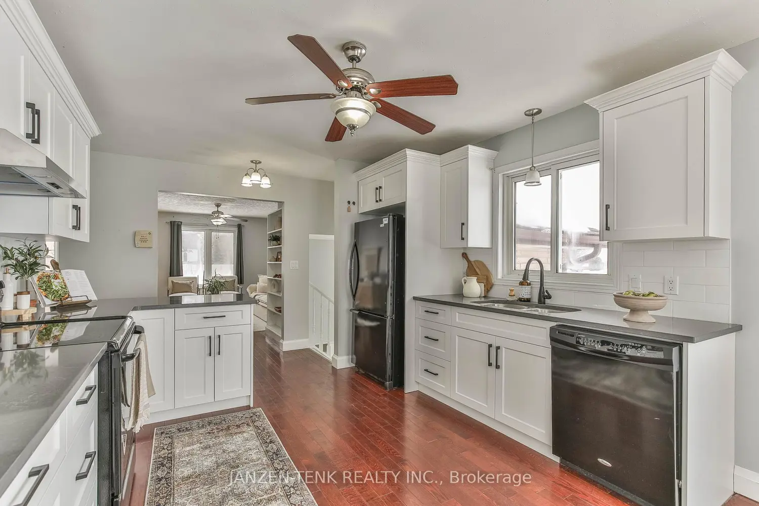 Additional image 4 of 56092 Calton Line