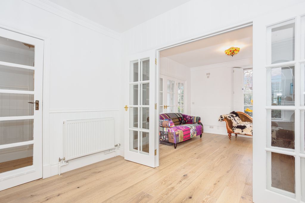 Additional image 9 of 2 bed flat for saleCastle Street, Dumfries DG1