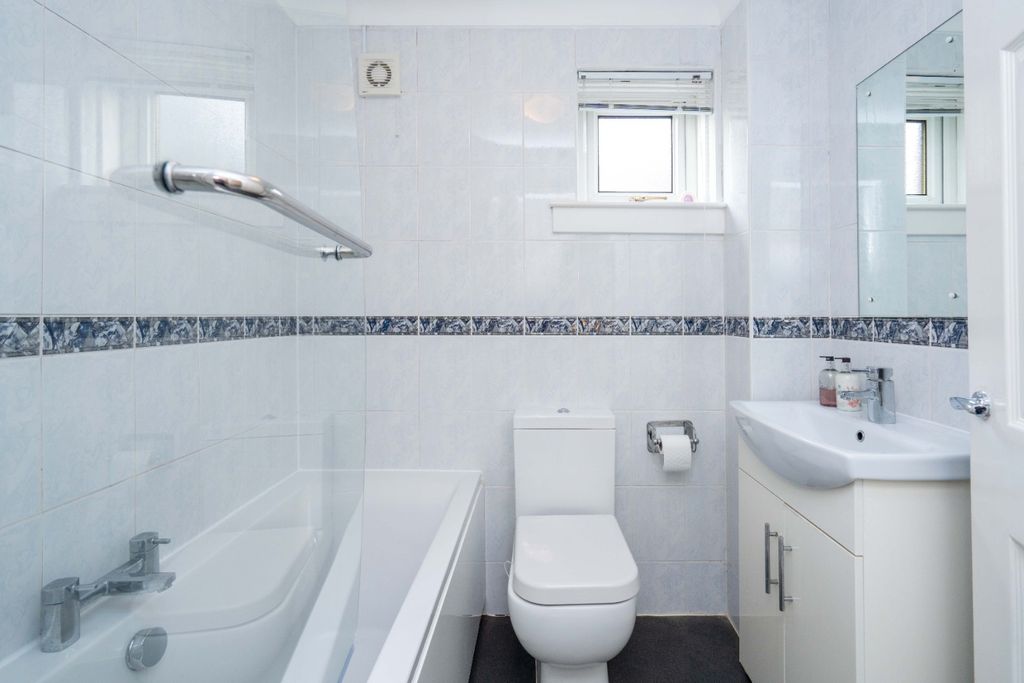 Additional image 12 of 1 bed flat for saleKirkfield East, Livingston Village EH54