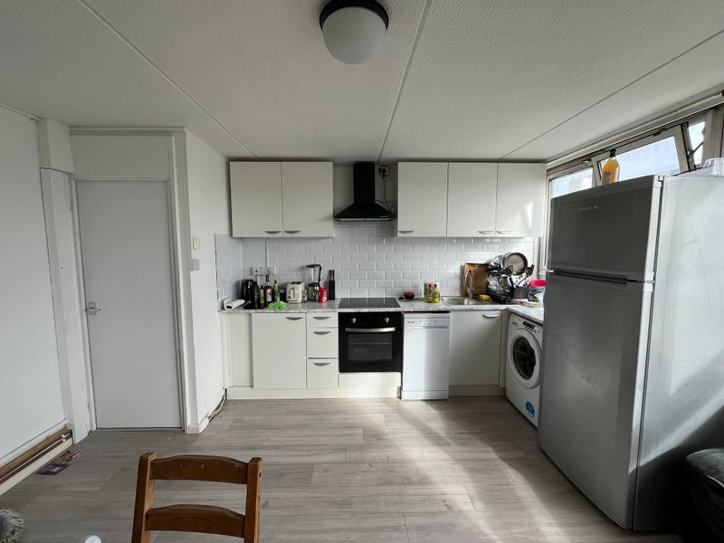 Additional image 7 of Room in a Shared Flat, Battersea Park Road, SW11, N1 7GU