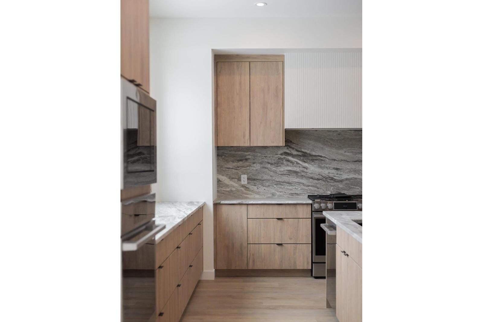 Additional image 8 of 9140 74 Avenue NW, Edmonton, AB, T6E1E1