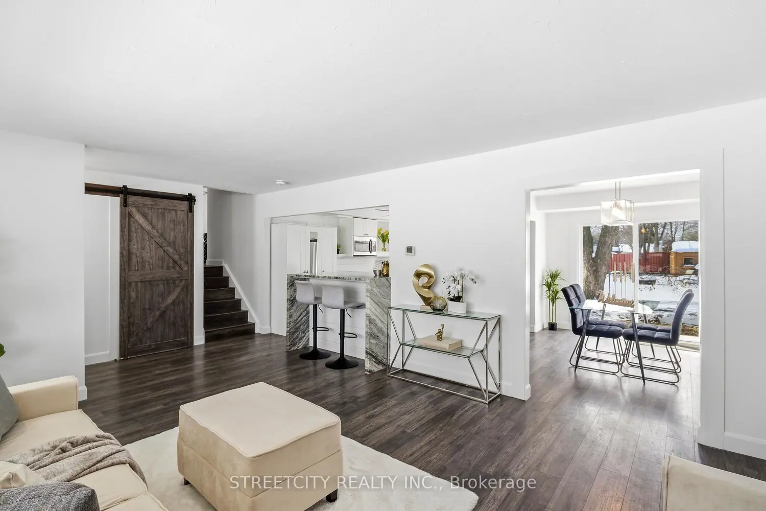 Additional image 4 of 64 Downing Crescent