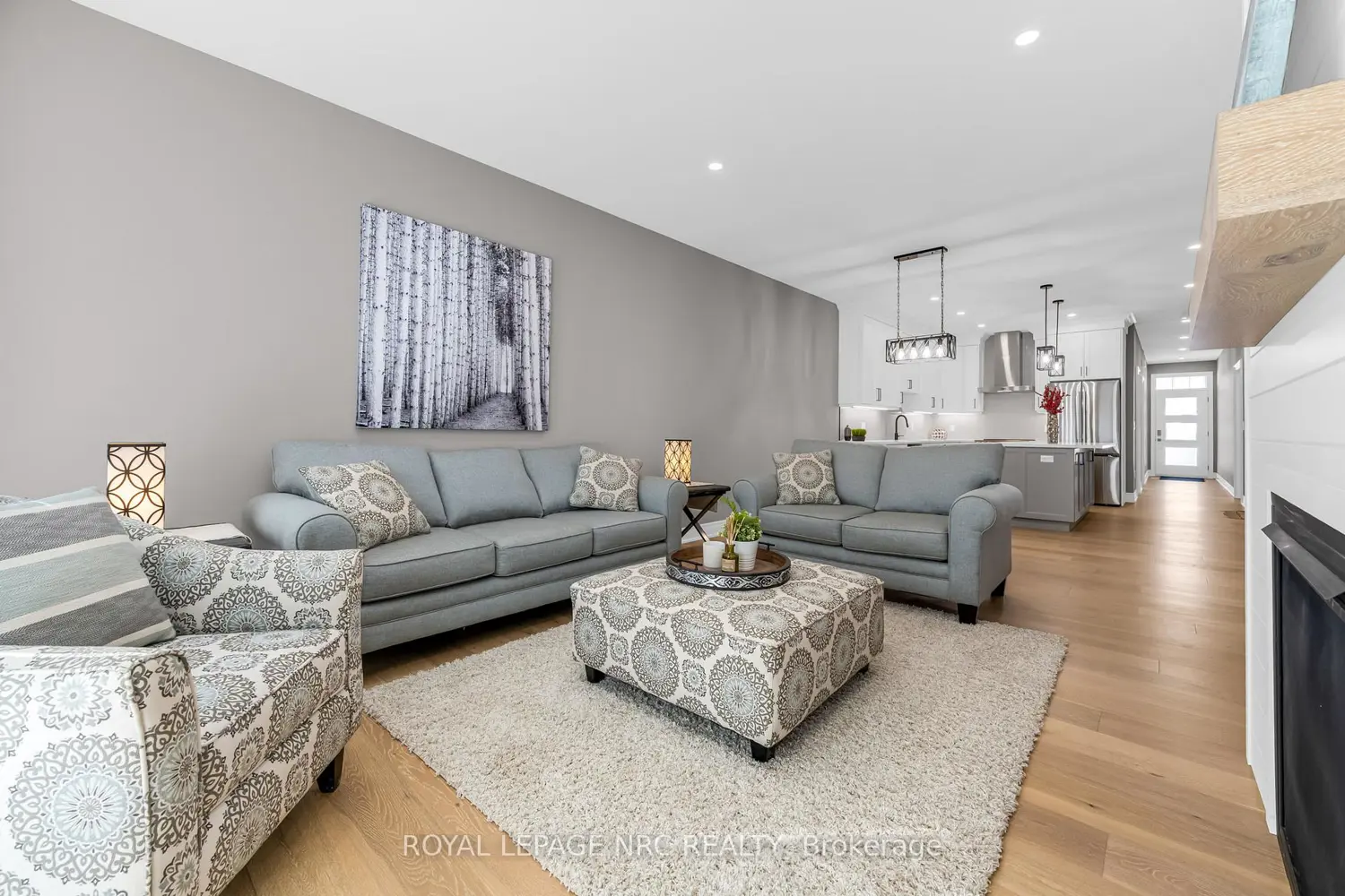 Additional image 4 of 738 Clarence Street