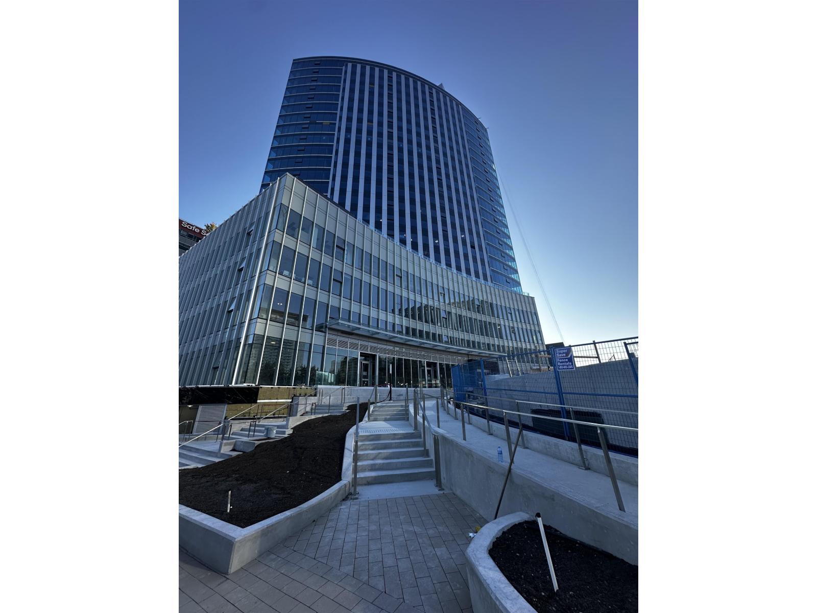 1502-9686 137 Street, Surrey, BC, V0V0V0