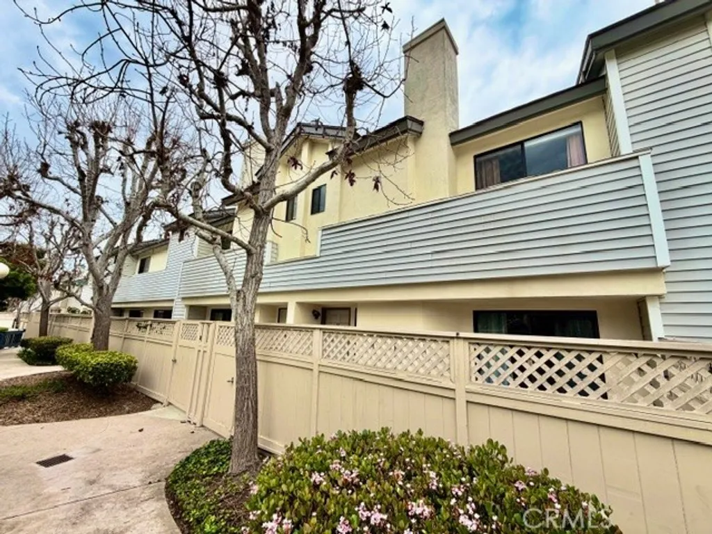 Additional image 2 of 15111 Freeman Ave Unit 57, Lawndale, CA 90260