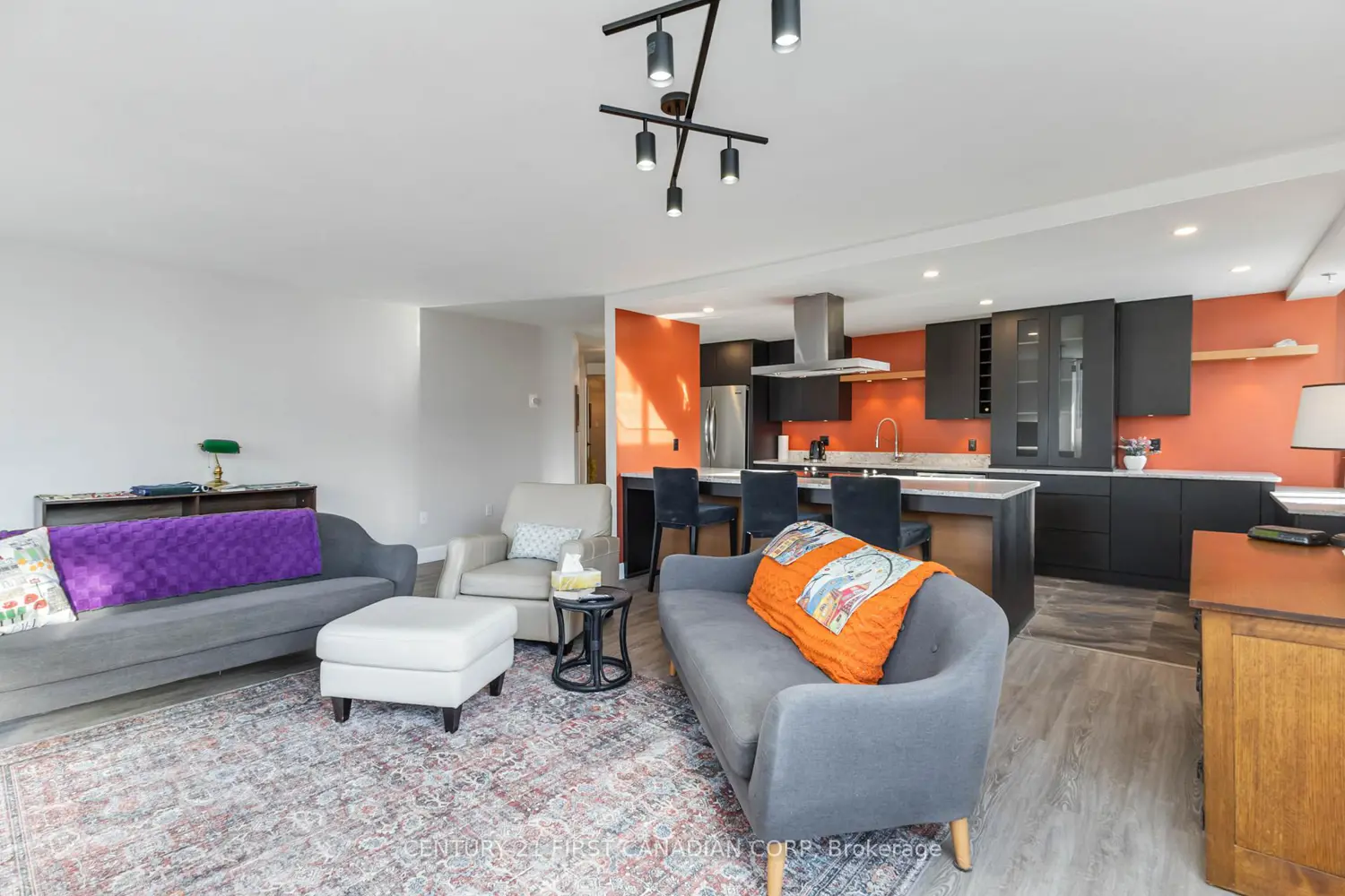 Additional image 6 of 7 Picton Street 403