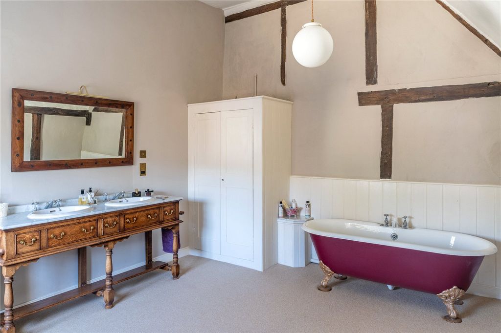 Additional image 16 of 7 bed detached house for salePeasemore, Newbury, Berkshire RG20