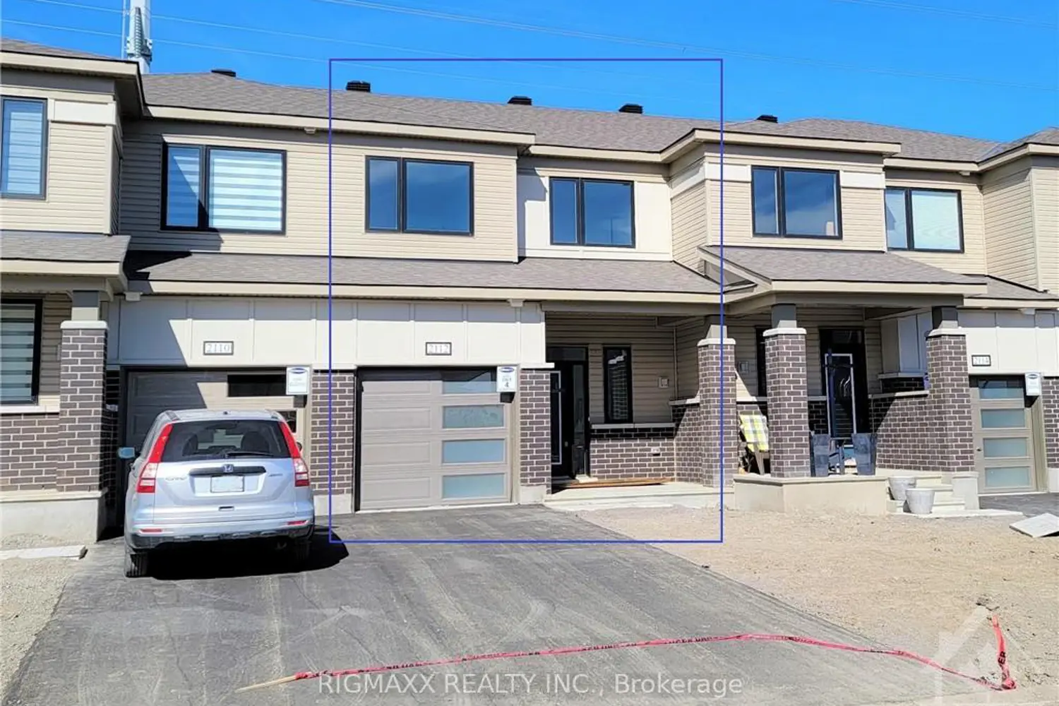 2112 Winsome Terrace