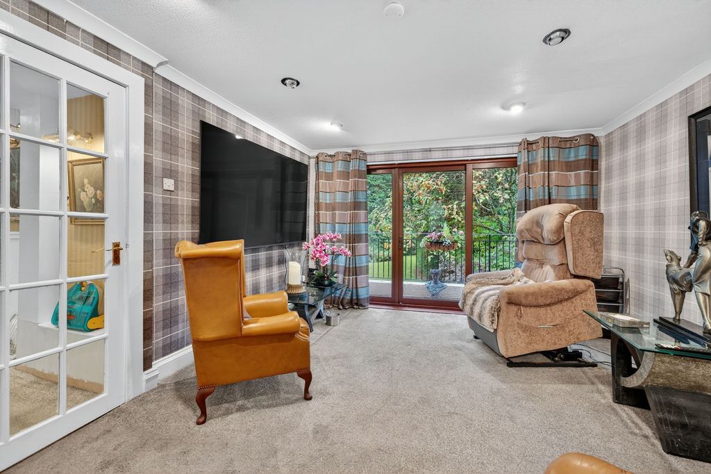 Additional image 12 of 5 bed villa for sale71 London Road, Kilmarnock KA3