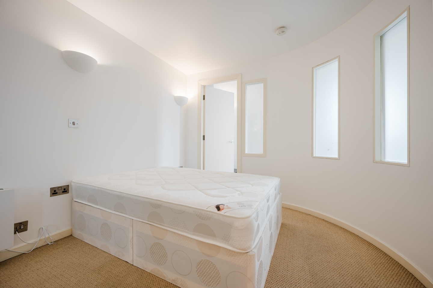 Additional image 19 of 1 Bed Flat, Bridgewater Place, LS11, N1 7GU