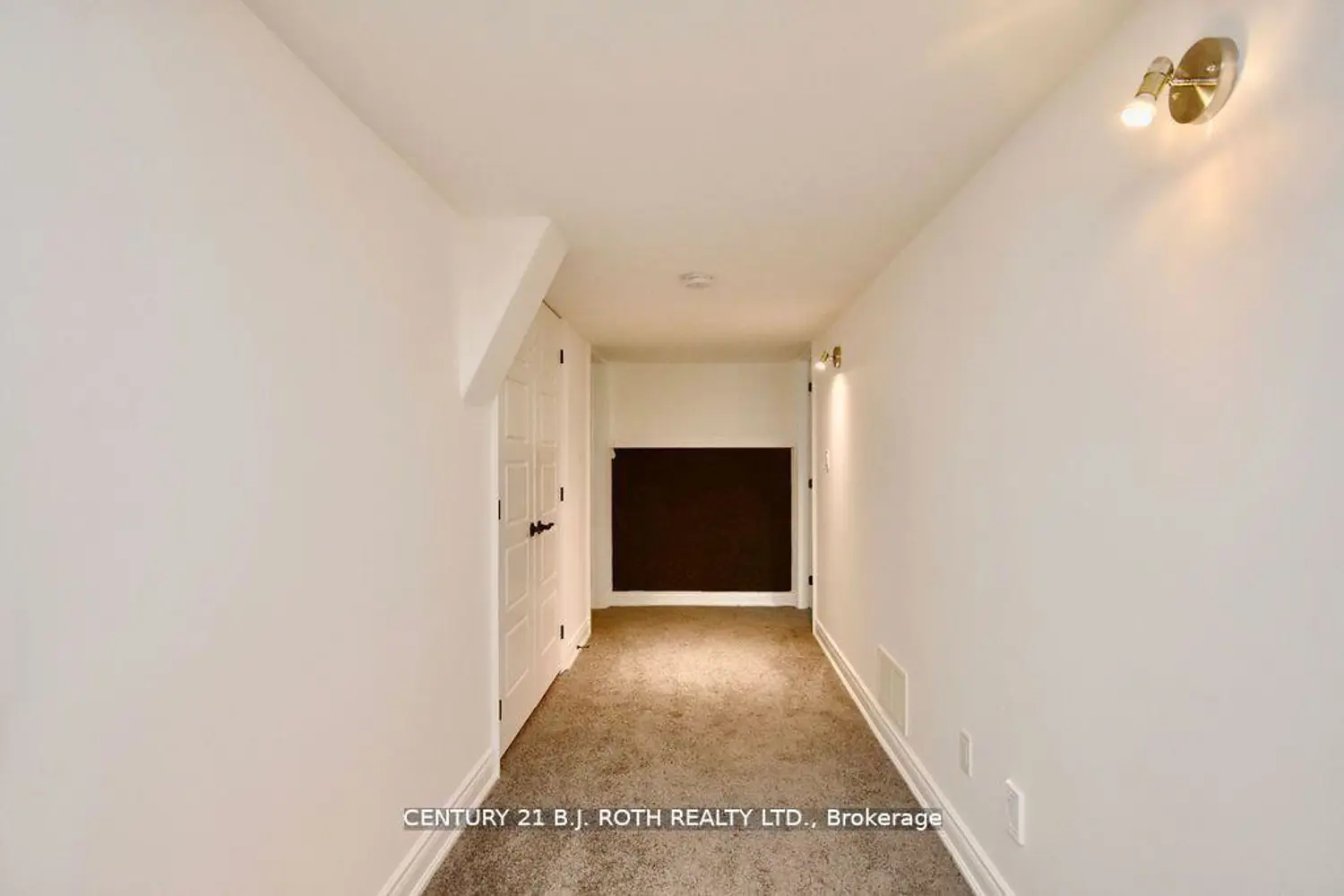 Additional image 14 of 1738 Wingrove Avenue