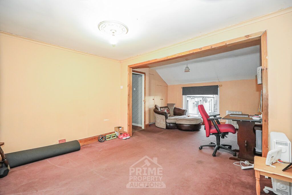 Additional image 2 of 3 bed flat for sale81A Stirling Street, Alva FK12