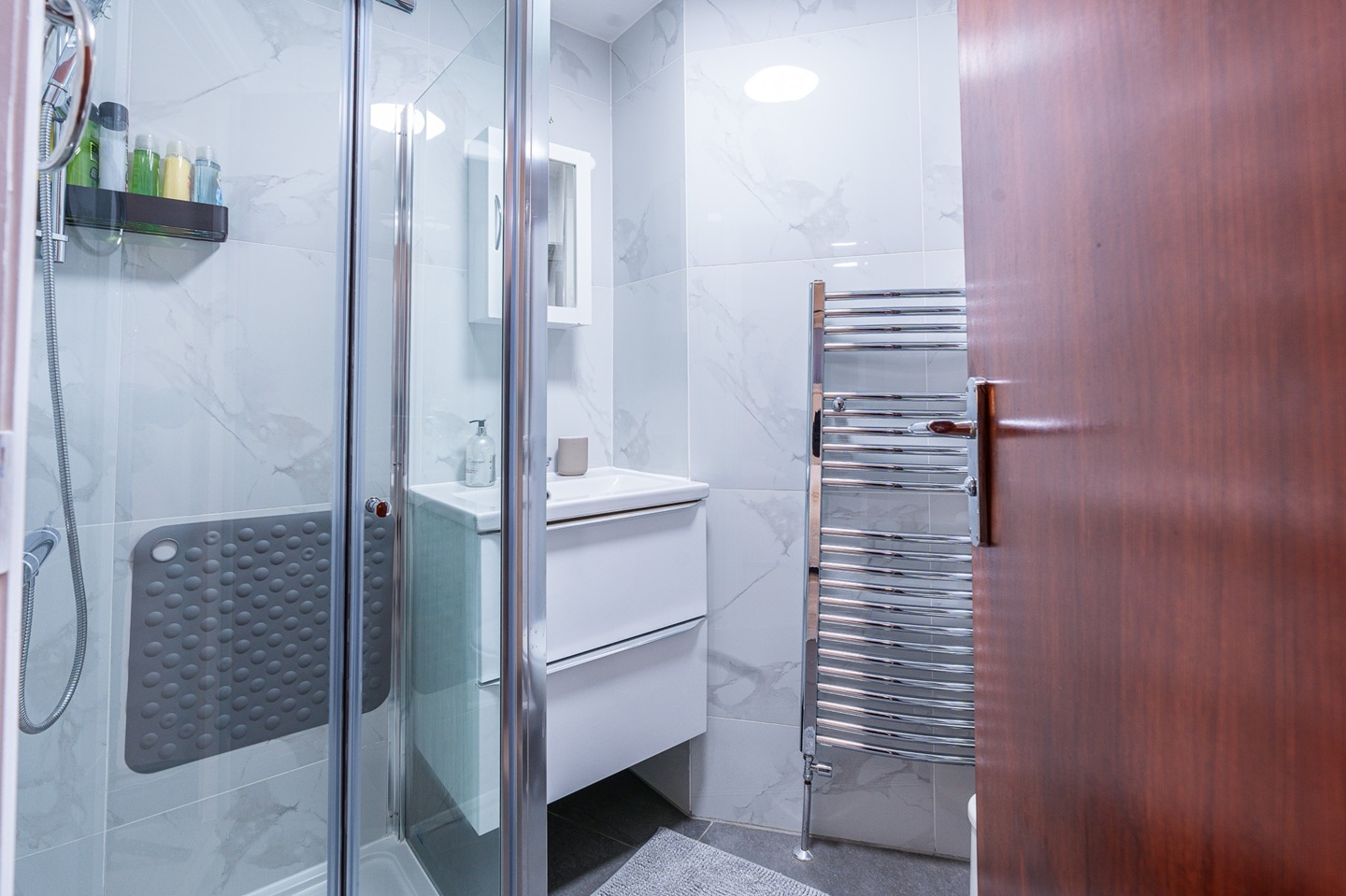 Additional image 11 of 3 Bed Flat, North End Road, W14, N1 7GU