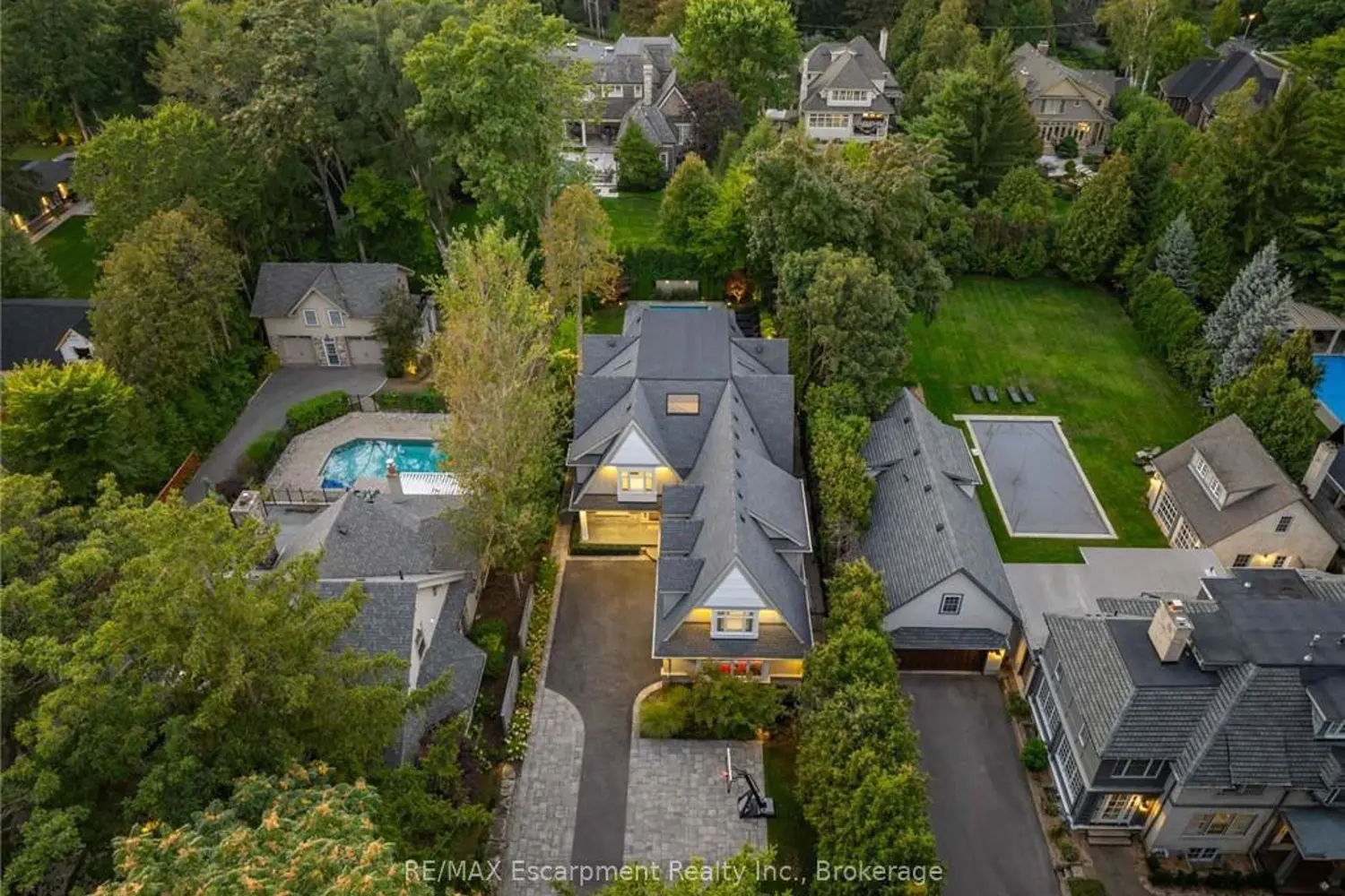 Additional image 19 of 3087 Lakeshore Road