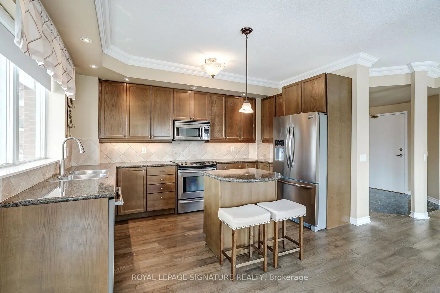 Additional image 5 of 483 Faith Drive 301