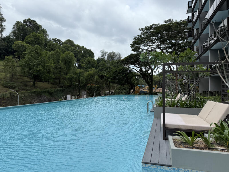Additional image 10 of 173 Chin Swee Road