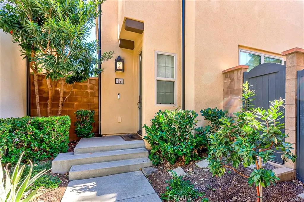 65 Kestrel, Irvine, CA 92618