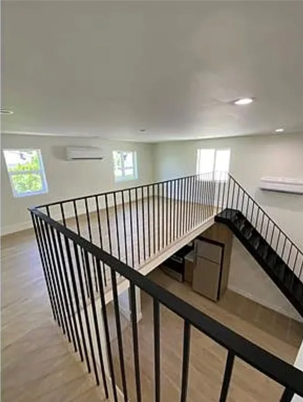 Additional image 3 of 18701 Sunburst St, Northridge, CA 91324