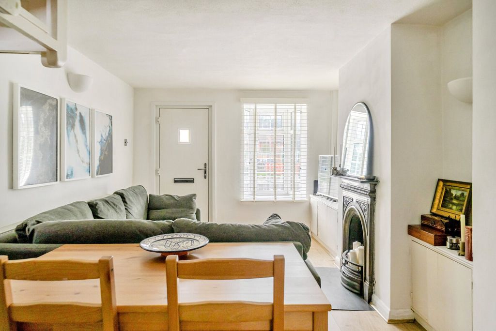 Additional image 5 of 2 bed terraced house for saleHeath Road, Weybridge KT13