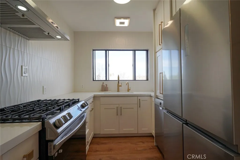 Additional image 12 of 2105 E Ocean Blvd Unit 19, Long Beach, CA 90803