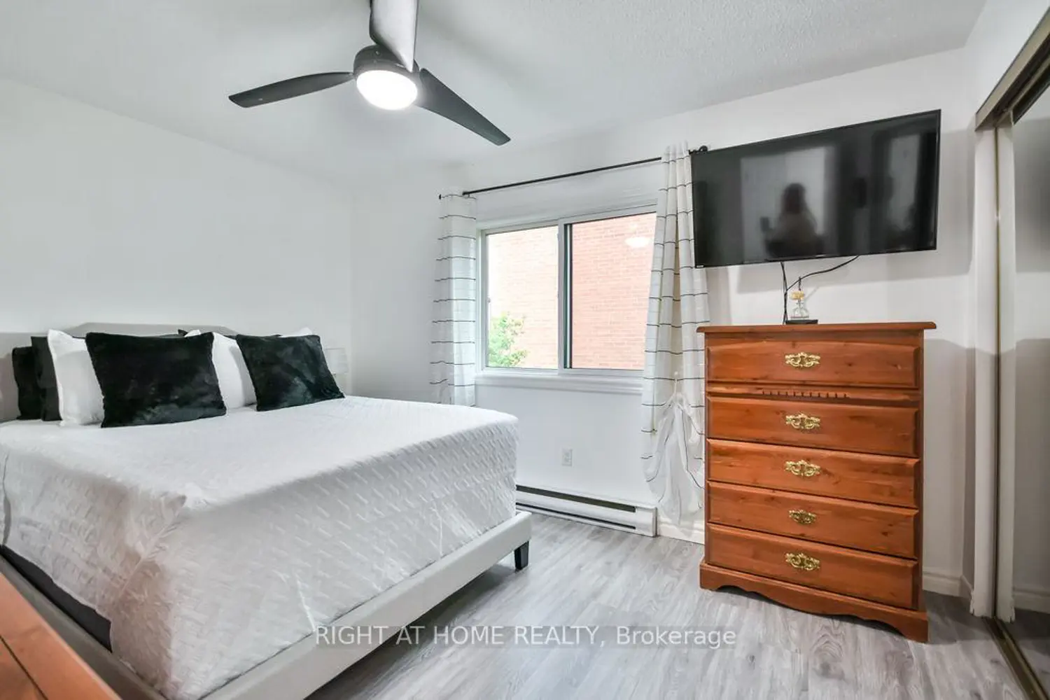 Additional image 12 of 179 Edgehill Drive B6