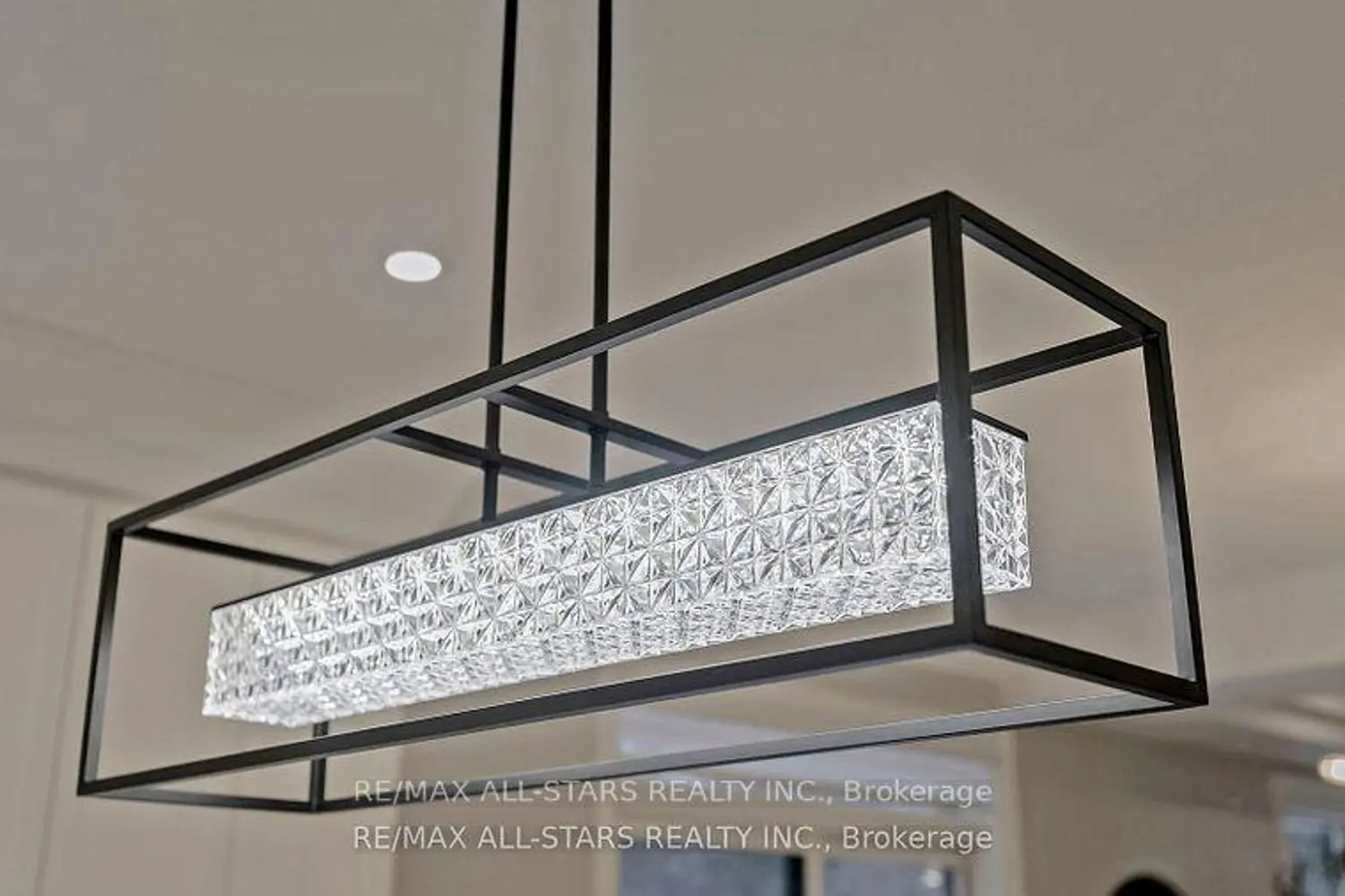 Additional image 8 of 75 Cemetery Road