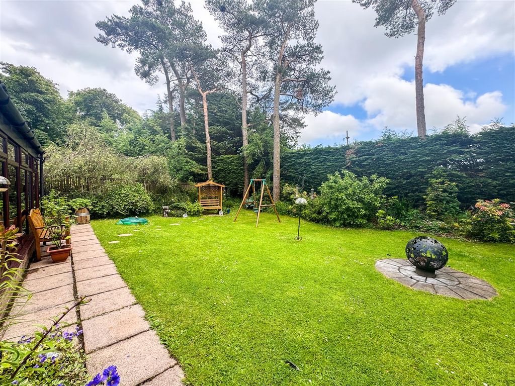 Additional image 37 of 6 bed detached house for saleBaird Gardens, Strathaven ML10