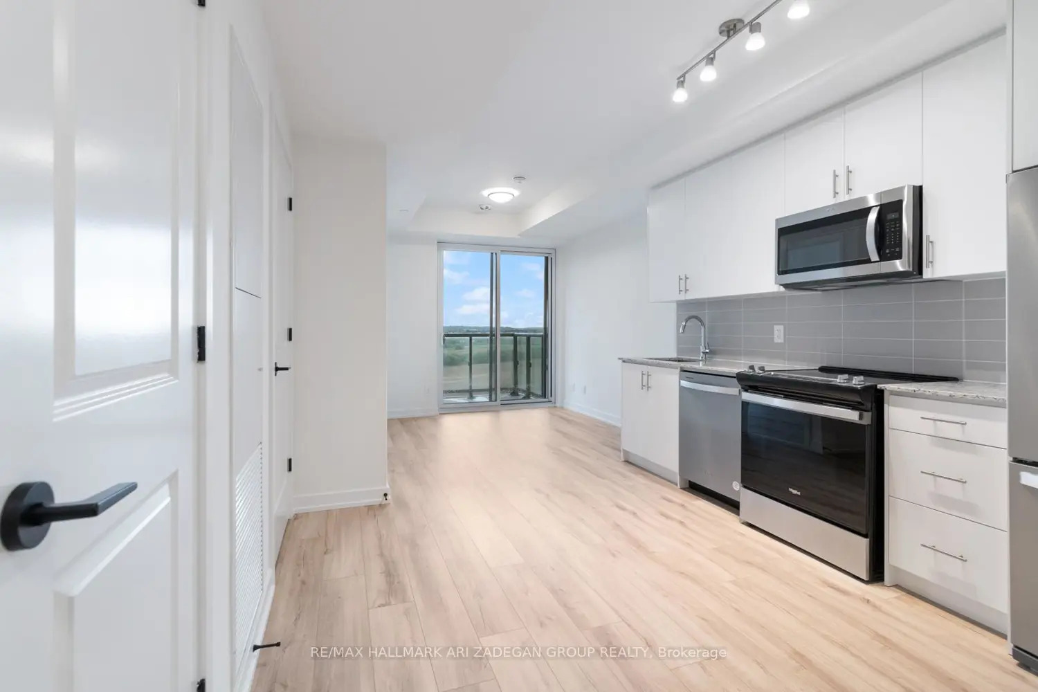 Additional image 10 of 335 Wheat Boom Drive 611