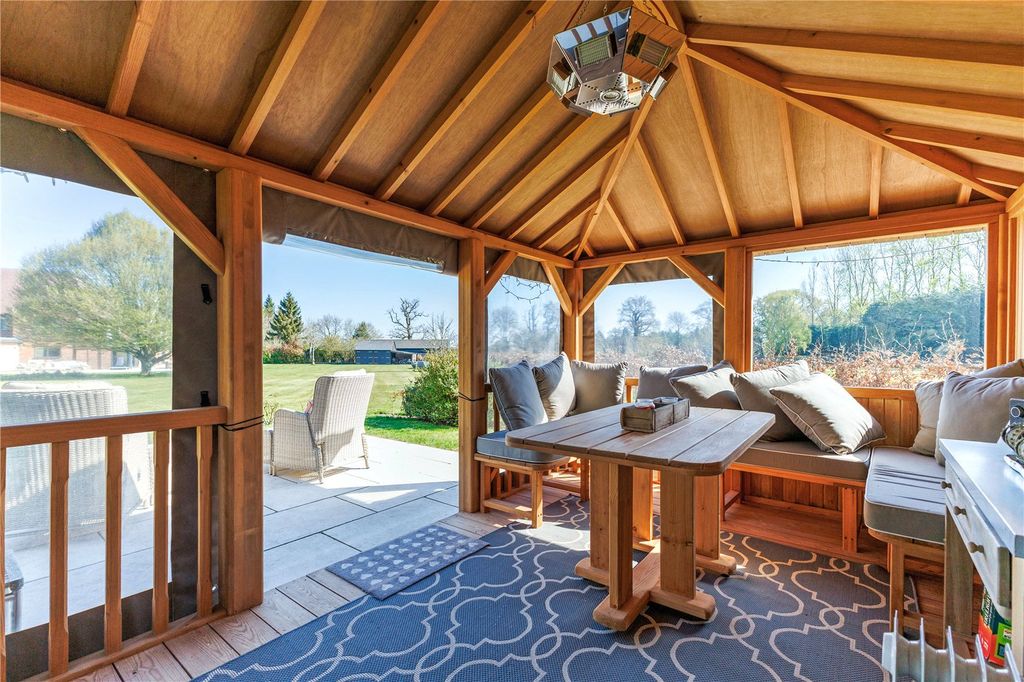 Additional image 11 of 5 bed equestrian for saleInkpen Common, Inkpen, Hungerford, Berkshire RG17
