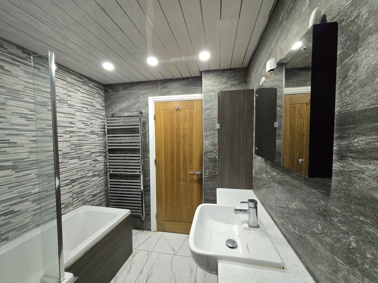 Additional image 3 of Room in a Shared House, South Road Avenue, B18, N1 7GU