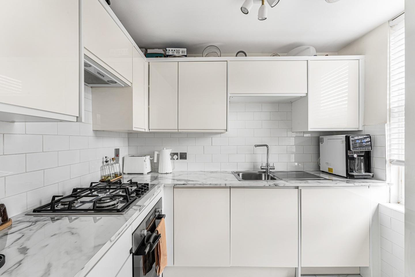 Additional image 12 of 1 Bed Flat, Nightingale Road, N1, N1 7GU