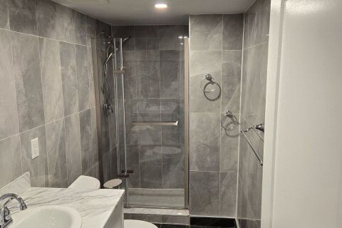 Additional image 8 of 10 Lambton Avenue, Toronto, ON, M6N 2S1