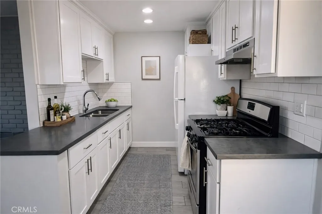 Additional image 30 of 17132 Emerald Ln Unit 4, Huntington Beach, CA 92647