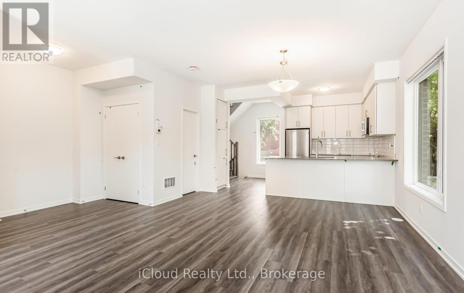 Additional image 5 of 81-10 Jackson Road, Toronto, ON, M8V2G4