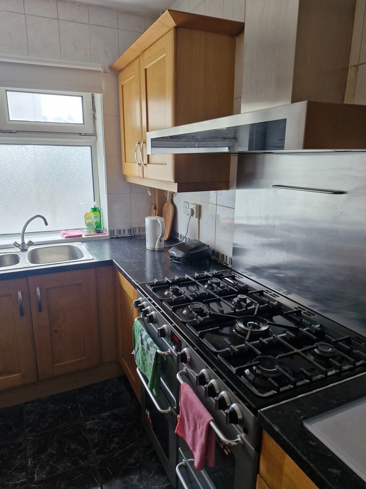 Additional image 3 of Room in a Shared House, Foley Hse, E1, N1 7GU