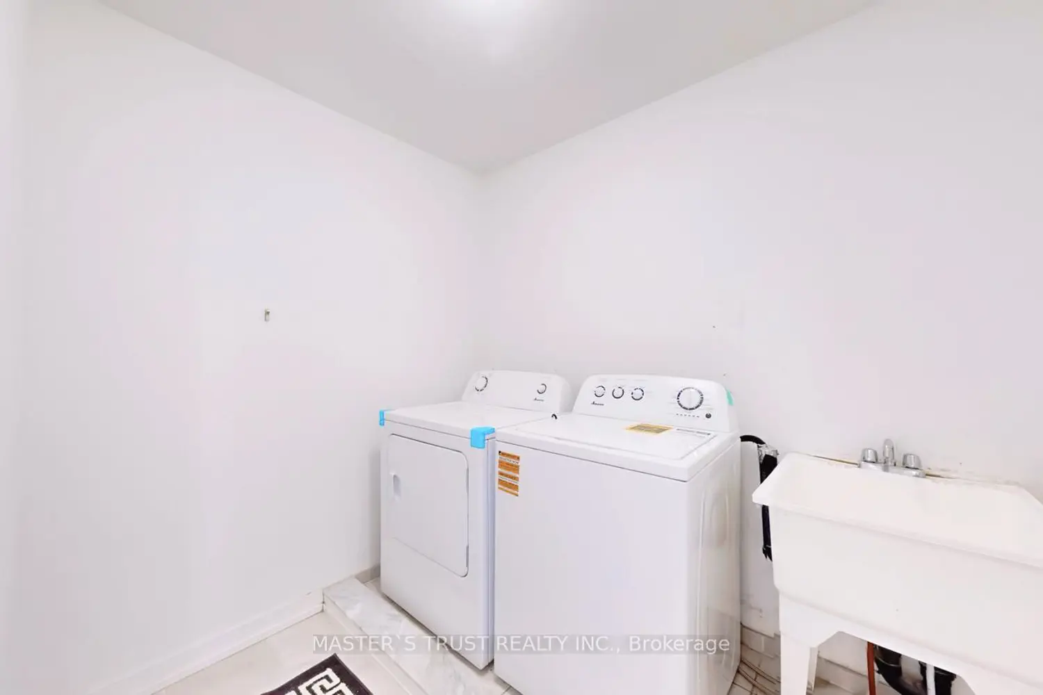 Additional image 17 of 208 Harding Park Street