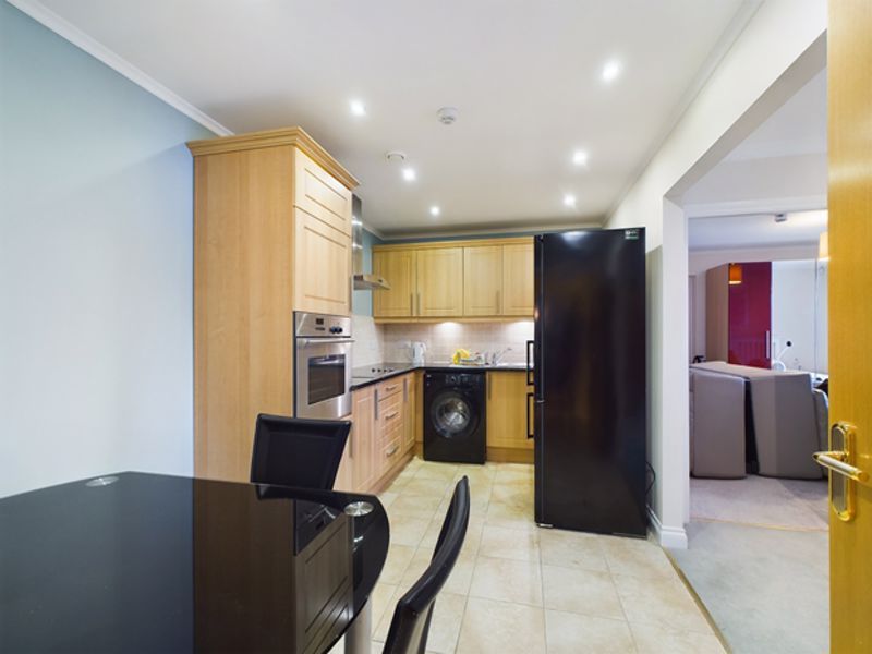 Additional image 8 of 2 bed flat for saleHafan Tywi, The Parade, Carmarthen SA31