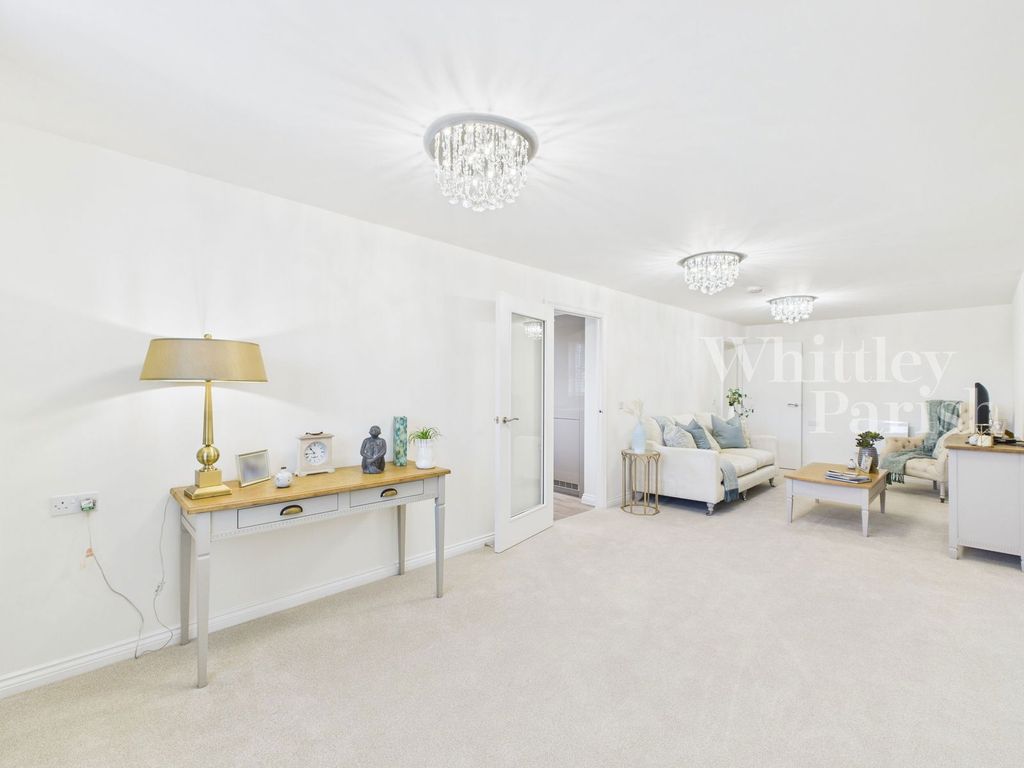 Additional image 3 of 1 bed flat for saleRisbygate Street, Bury St Edmunds IP33
