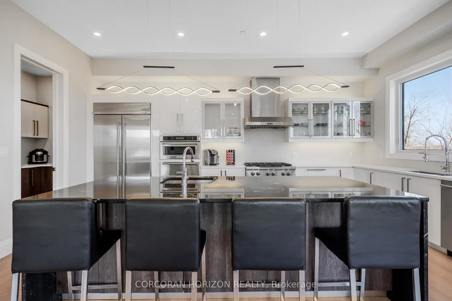 Additional image 7 of 111 Grand Ridge Drive