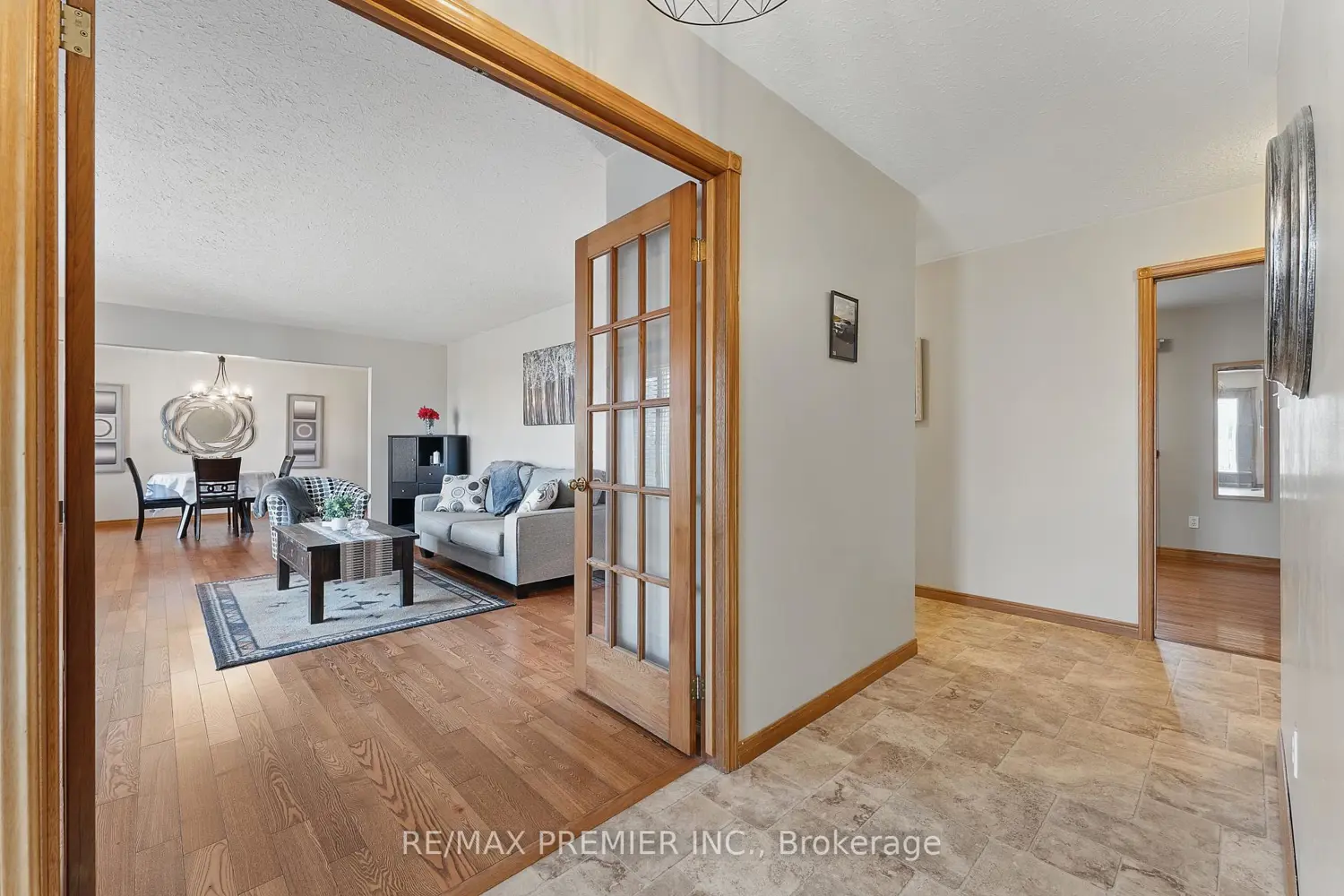 Additional image 7 of 733036 Southgate 73 Side Road