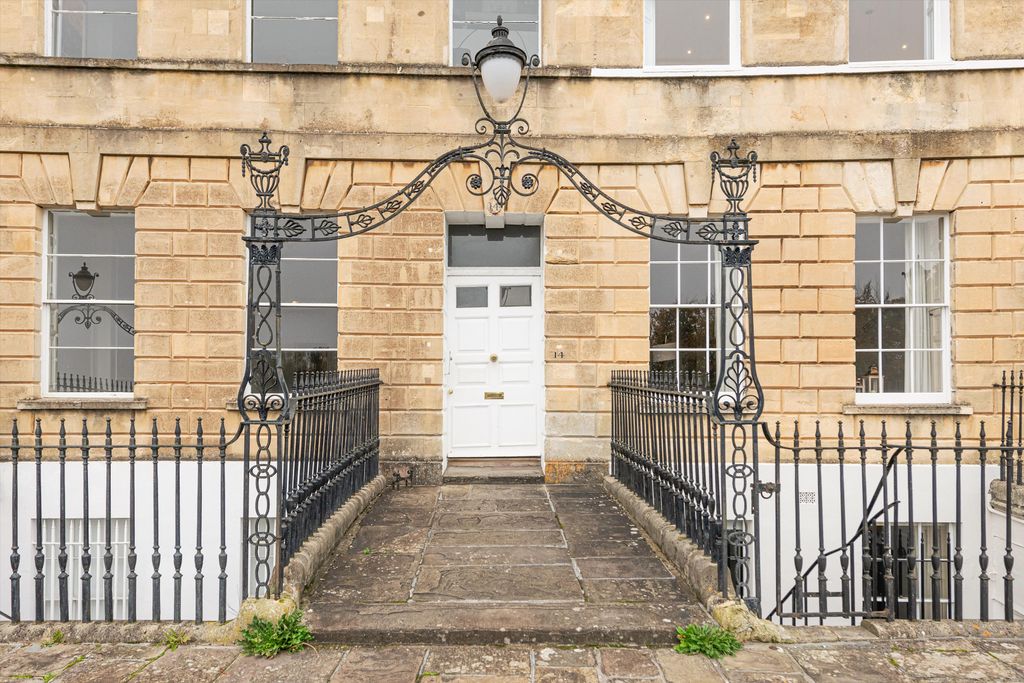 Additional image 14 of 2 bed flat for saleLansdown Crescent, Bath, Somerset BA1