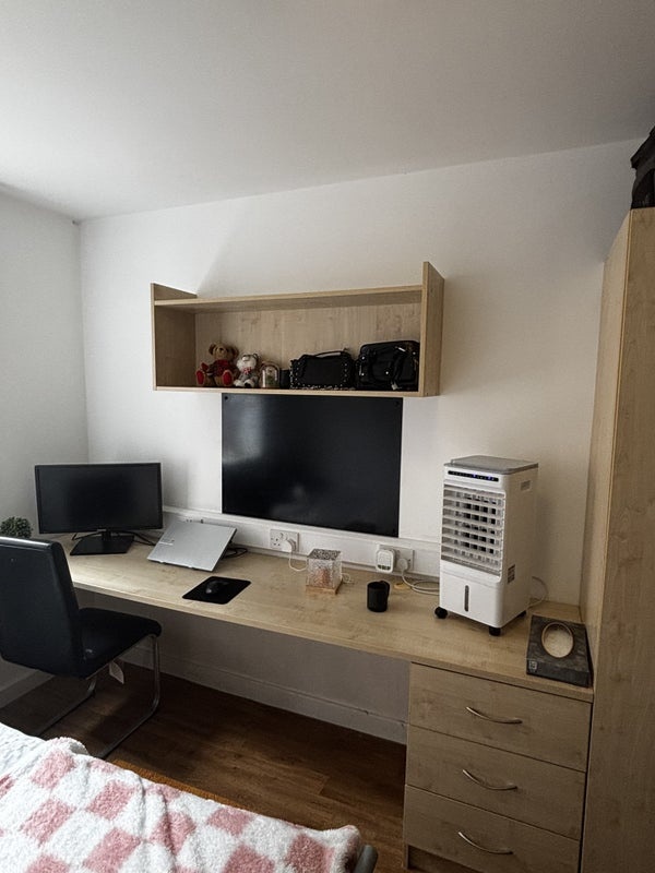 Additional image 2 of Room in a Shared Flat, Canalside, B19, N1 7GU