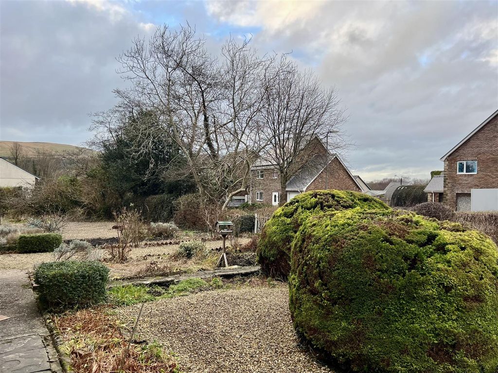 Additional image 17 of 4 bed detached house for saleHeol Y Gors, Cwmgors, Ammanford SA18