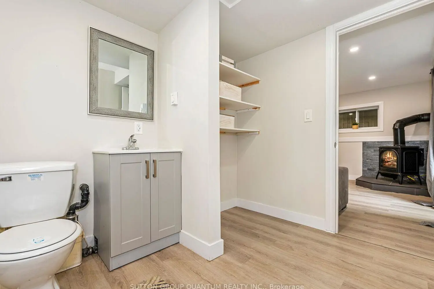 Additional image 17 of 1006 Youngs Road #8