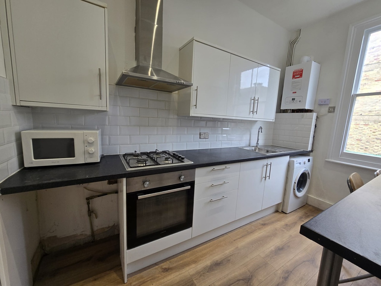Additional image 6 of 3 Bed Flat, Balls Pond Road, N1, N1 7GU
