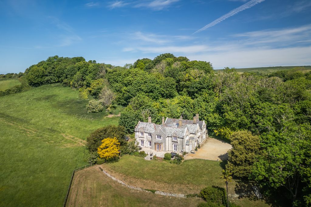 9 bed detached house for saleChurch Street, Weymouth, Dorset DT3