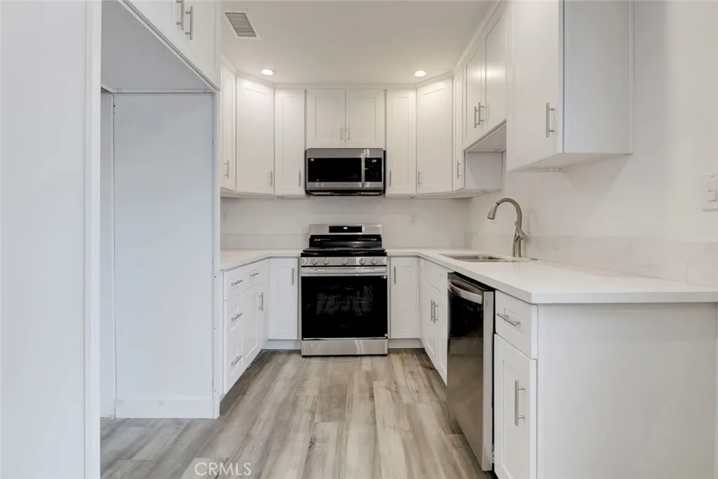 Additional image 23 of 11326 Haskell Avenue, Granada Hills, CA 91324