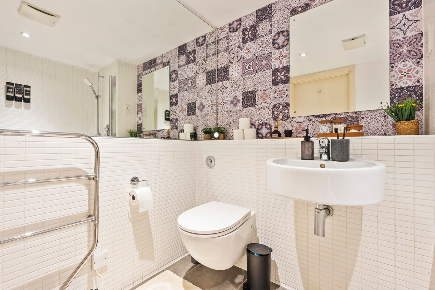 Additional image 9 of 1 Bed Flat, Falcon Wharf, SW11, N1 7GU