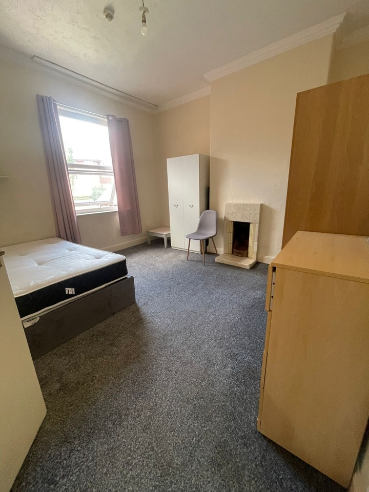 Room in a Shared House, Hanover Square, LS3, N1 7GU